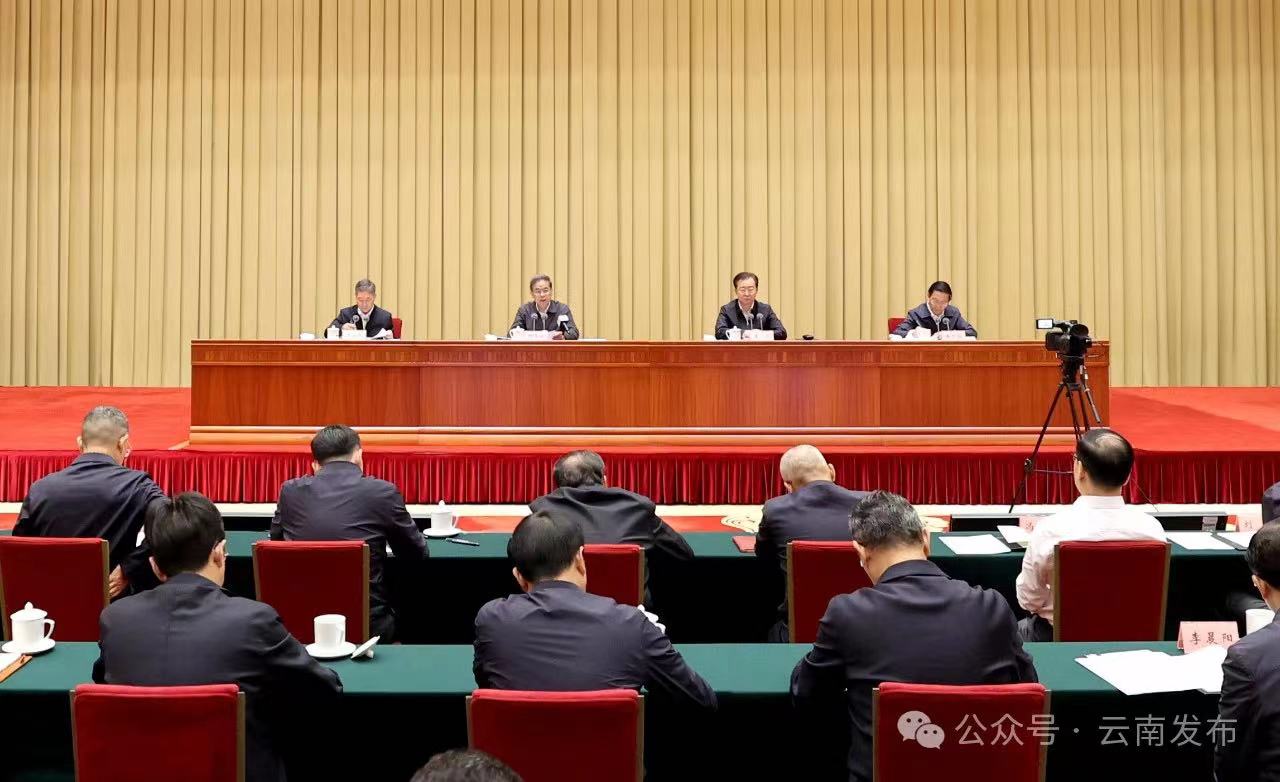 1715243701921029217.jpg 1811278479.jpg