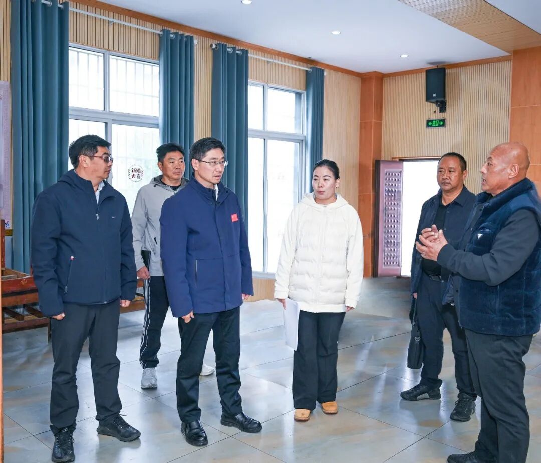 罗朝峰到基层一线宣传党的二十届四中全会精神时强调 强化党建引领基层治理 推动乡村振兴与民生提质