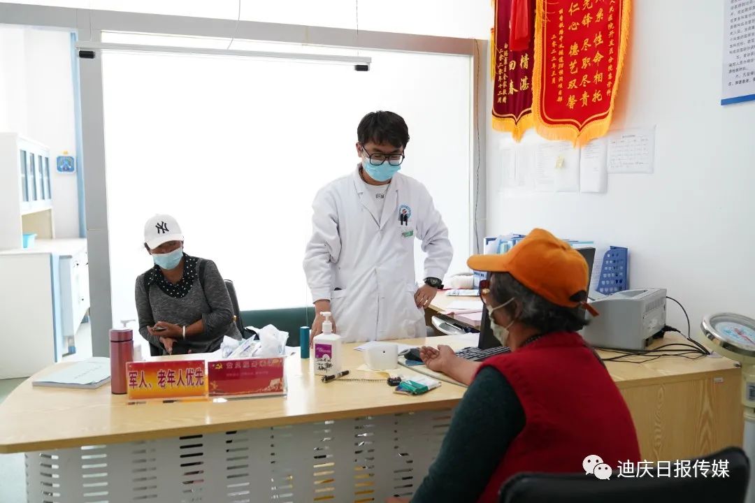 1655276673116045893.jpg 44.jpg