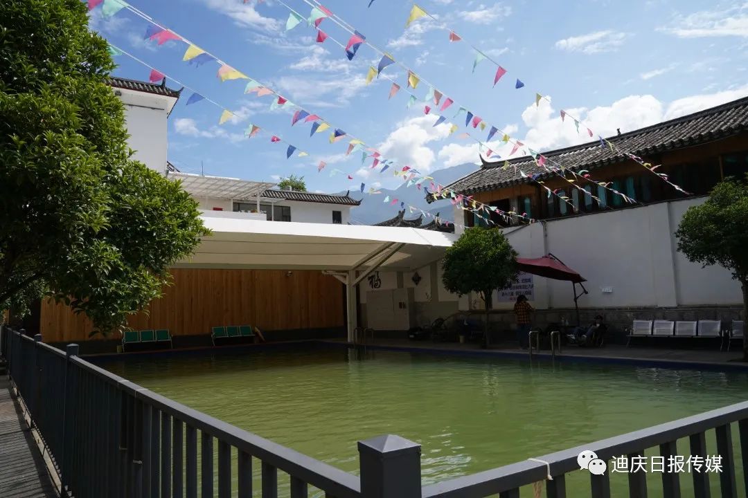 1655276727072004256.jpg 55.jpg