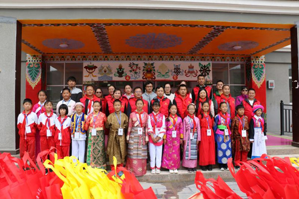 第一批“云南生态环境新媒体小记者站”落户迪庆州独克宗小学 (4)_副本.jpg