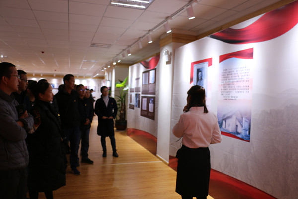 2   4664b76b3a25151a2b5d494c7565554_副本.jpg