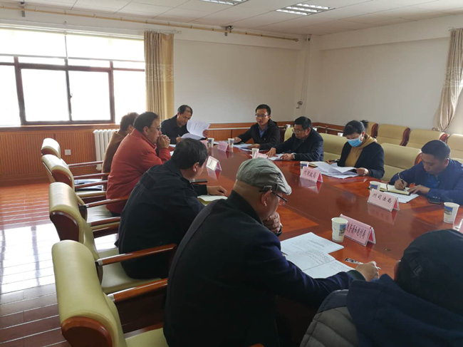 1  10月22日，为加快推进我州生态环境损害赔偿制度改革工作扎实有效地开展，迪庆州人民政府组织召开迪庆州生态环境损害赔偿制度改革工作联席会议，_副本.png